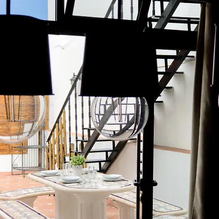 Appartement Cozy Rustic- Style Penthouse Apartment With Private Terrace